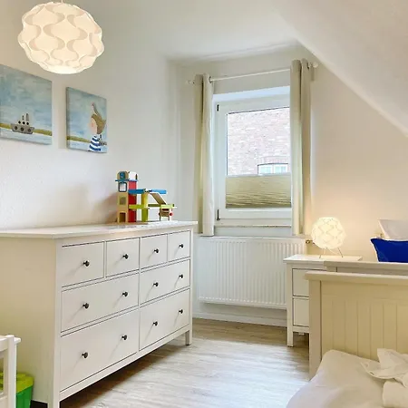 Friesenstern 1, Rebbelstieg Holiday home Wyk auf Foehr